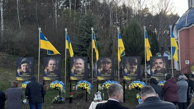 алея героїв, стенди, різдвяни