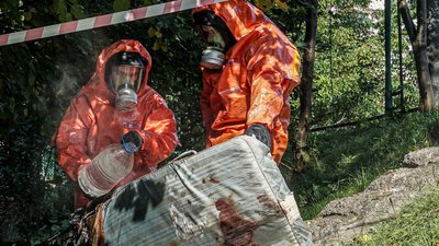 У квартирі в Тернополі чоловік розлив невідому хімічну речовину