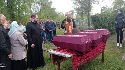 На Полтавщині поховали останки загиблих у Другій світовій війні На Полтавщині поховали останки загиблих у Другій світовій війні