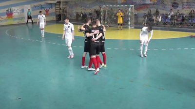Фінал чемпіонату України з футзалу: франківський "Ураган" здобув першу перемогу Фінал чемпіонату України з футзалу: франківський "Ураган" здобув першу перемогу