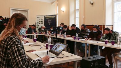 У Чернівцях писали диктант національної єдності: як це було У Чернівцях писали диктант національної єдності: як це було