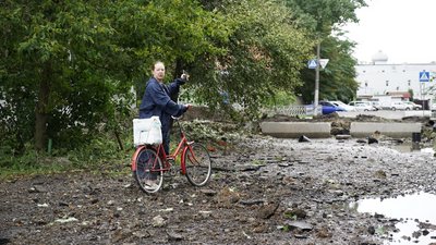 Російська ракета 16 серпня поцілила поблизу наукового інституту в Харкові — фото наслідків Російська ракета 16 серпня поцілила поблизу наукового інституту в Харкові — фото наслідків