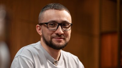 Сергій Стерненко на інтерв'ю Суспільному