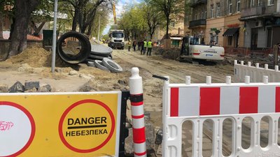 Реконструкція вулиці Степана Бандери, травень 2021 року Реконструкція вулиці Степана Бандери, травень 2021 року