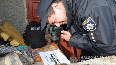 На Одещині чоловік погрожував племіннику гранатами На Одещині чоловік погрожував племіннику гранатами