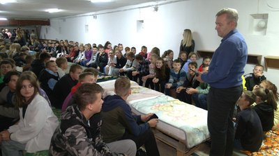 Як у Рівному відновлюють очне навчання. Приклад одного ліцею зі сховищем