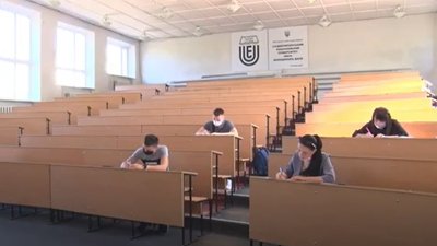 Триває вступна кампанія через освітній центр "Донбас-Україна"