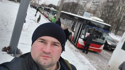 "Боялися, аби росіяни нас не розстріляли". Яким був перший "зелений коридор" із Сум "Боялися, аби росіяни нас не розстріляли". Яким був перший "зелений коридор" із Сум