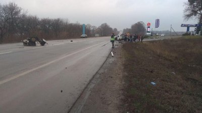 В аварії під Харковом травмувалися 4 людей В аварії під Харковом травмувалися 4 людей