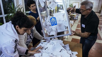 Незаконний референдум за ЛНР, Луганськ Незаконний референдум за ЛНР, Луганськ