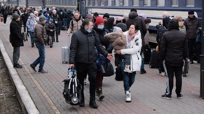 У Чернівцях найближчим часом можуть відновити видачу продуктових наборів