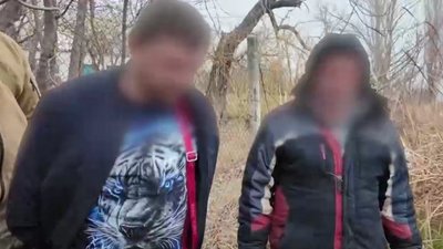 У Криму двох жителів звинувачують у держзраді та зберіганні вибухівки