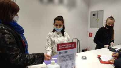 У Миколаєві перевірили дотримання протиепідемічних заходів у торговельно-розважальному центрі