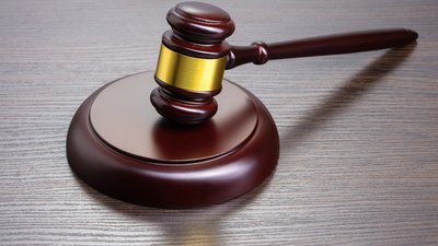 "Хуліганство та нанесення тілесних ушкоджень". На Сумщині повідомили про підозру міському голові