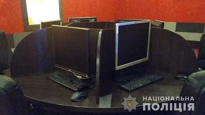 В Одесі припинили діяльність нелегального грального клубу В Одесі припинили діяльність нелегального грального клубу