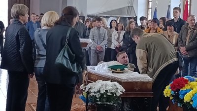 У Хмельницькому попрощались з героєм