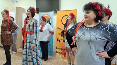 У шелтері переселенців Луганщини в Дніпрі святкували Щедрий вечір – фоторепортаж У шелтері переселенців Луганщини в Дніпрі святкували Щедрий вечір – фоторепортаж