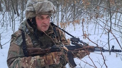Далекобійник на війні. Як боронить Україну нацгвардієць із Франківщини Роман Зорій Далекобійник на війні. Як боронить Україну нацгвардієць із Франківщини Роман Зорій