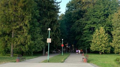 Хмельницький дендропарк "Поділля" — колишнє місце сільськогосподарських виставок Хмельницький дендропарк "Поділля" — колишнє місце сільськогосподарських виставок