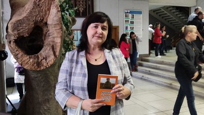 У Тернополі відкрили виставку, аби зібрати гроші на квартиру сім’ї загиблого бійця У Тернополі відкрили виставку, аби зібрати гроші на квартиру сім’ї загиблого бійця