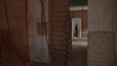 У Чернівцях підрядник не встиг завершити ремонт Молодіжного центру