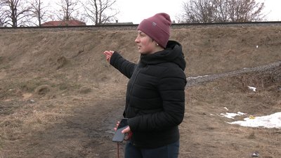 У Рівному діти щодня перебігають колії, щоб потрапити до школи. Як реагує влада У Рівному діти щодня перебігають колії, щоб потрапити до школи. Як реагує влада