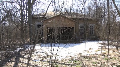 25,5 тисяч гривень: для чого киянин купив будівлю клубу у селі на Чернігівщині, де ніхто не живе?