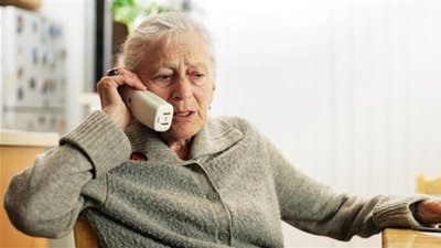 На Вінниччині волонтери щотижня телефонуватимуть людям, що потребують підтримки
