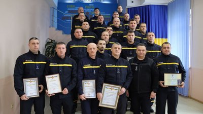 У Запоріжжі відзначили 23 рятувальників