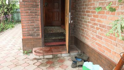 Потрійне вбивство у Лохвиці на Полтавщині: що відомо про загиблих та ймовірного нападника Потрійне вбивство у Лохвиці на Полтавщині: що відомо про загиблих та ймовірного нападника