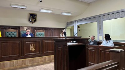 Суд у справі Будинку з грифонами