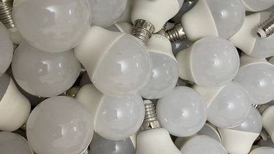 На Полтавщині скоротили кількість поштових відділень, в яких обмінюють лампи: де діє На Полтавщині скоротили кількість поштових відділень, в яких обмінюють лампи: де діє