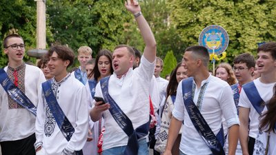 У Черкасах відбулося свято для випускників