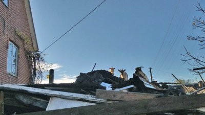 Кози, щурі та захаращене господарство в центрі Луцька: сусіди скаржаться на сім'ю пенсіонерів Кози, щурі та захаращене господарство в центрі Луцька: сусіди скаржаться на сім'ю пенсіонерів