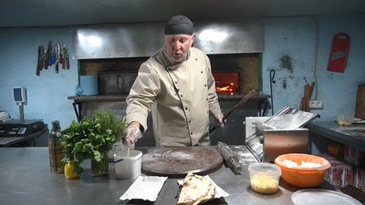 Поєднав два своїх хобі в одне: історія кухаря і пічника з Тернопільщини Поєднав два своїх хобі в одне: історія кухаря і пічника з Тернопільщини
