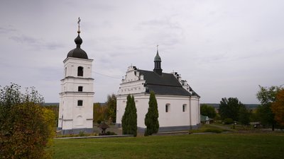 Церква з пʼяти гривень: розповідь про Іллінську церкву у Суботові на Черкащині