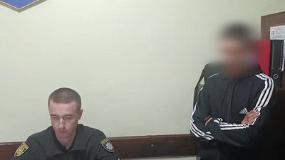 Двох молодиків з Одещини судитимуть за серію підпалів авто на понад 2,5 млн грн Двох молодиків з Одещини судитимуть за серію підпалів авто на понад 2,5 млн грн
