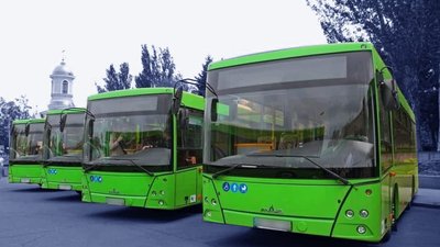 Водії на лікарняному. У Миколаєві тимчасово зменшилася кількість автобусів на 91 та 51 маршрутах