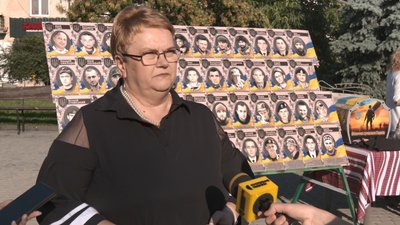 оксана лехіцька, артбук, обличчя сучасних героїв, тернопіль оксана лехіцька, артбук, обличчя сучасних героїв, тернопіль
