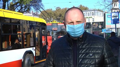 "Пасажири різні": як працюють контролери в громадському транспорті Одеси "Пасажири різні": як працюють контролери в громадському транспорті Одеси