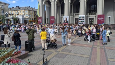 Акція на підтримку полоненої вагітної медикині Акція на підтримку полоненої вагітної медикині