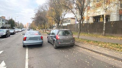 Відмовили гальма: У Рівному трапилась потрійна ДТП Відмовили гальма: У Рівному трапилась потрійна ДТП
