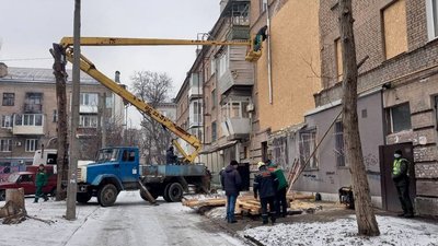 Запорізька міськрада виділила кошти на ремонт будинку, що постраждав від вибуху газу Запорізька міськрада виділила кошти на ремонт будинку, що постраждав від вибуху газу