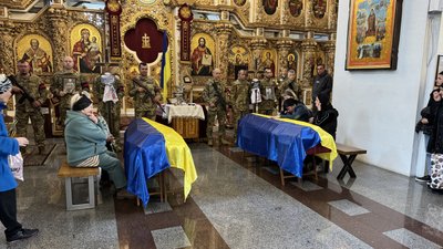 У Свято-Успенському соборі Полтави 14 травня пропрощались із двома військовослужбовцями