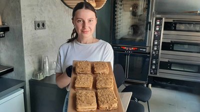 Родина Сапарових з Маріуполя відкрила мініпекарню Родина Сапарових з Маріуполя відкрила мініпекарню