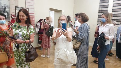 У Національному музеї в Києві відкрили виставку черкаських митців У Національному музеї в Києві відкрили виставку черкаських митців