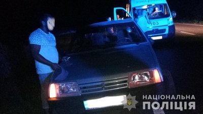 На Херсонщині вантажівка збила насмерть чоловіка, водій втік з місця ДТП