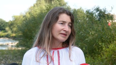 Як тисячу років тому на Прикарпатті виготовляли сіль. У Калуші показали перформанс Як тисячу років тому на Прикарпатті виготовляли сіль. У Калуші показали перформанс
