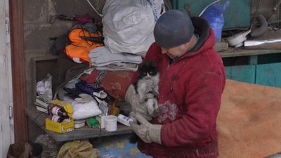 “68 років прожив, а тепер хоч під паркан”. Окупанти зруйнували житловий будинок родини у Максимільянівці “68 років прожив, а тепер хоч під паркан”. Окупанти зруйнували житловий будинок родини у Максимільянівці