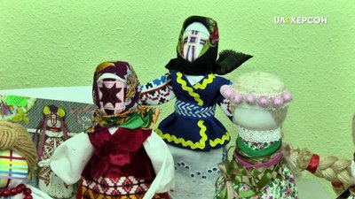 У Херсоні проходять майстер-класи з виготовлення обрядових ляльок